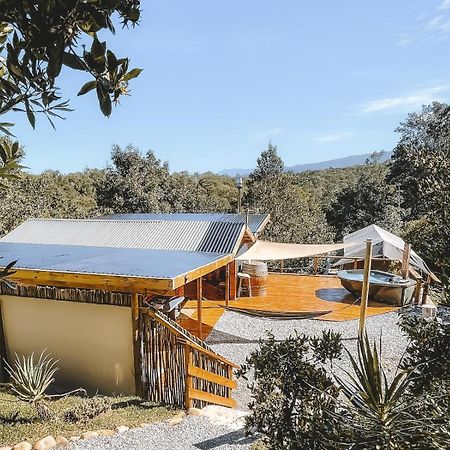 Adventurers Escape Apartment The Crags Bagian luar foto