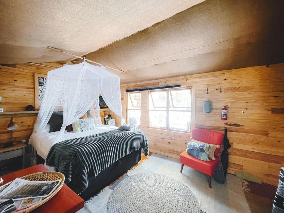 Adventurers Escape Apartment The Crags Ruang foto