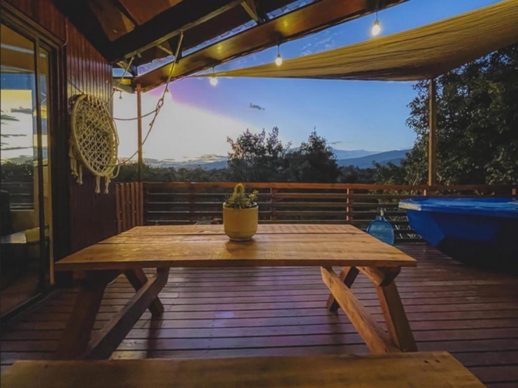 Adventurers Escape Apartment The Crags Bagian luar foto